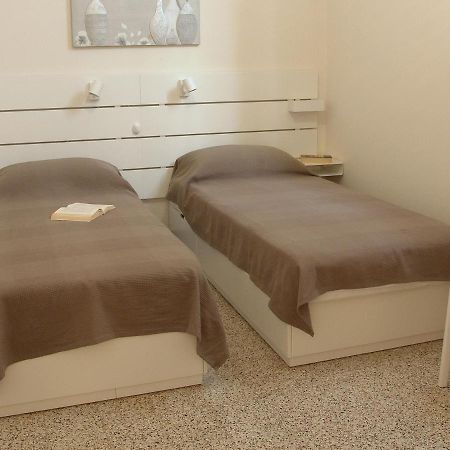 Residenza Cavour - Appartamento Agave Levanto Eksteriør billede